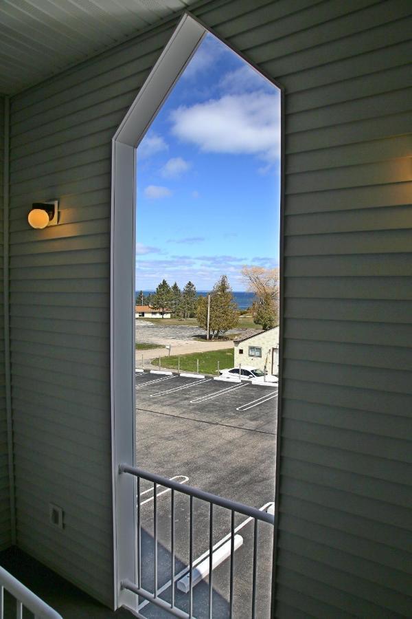 Aurora Borealis Motel 2*
